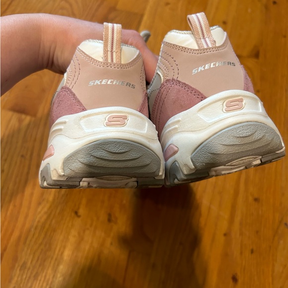 Skechers pink walking shoes size 9 - Picture 5 of 8